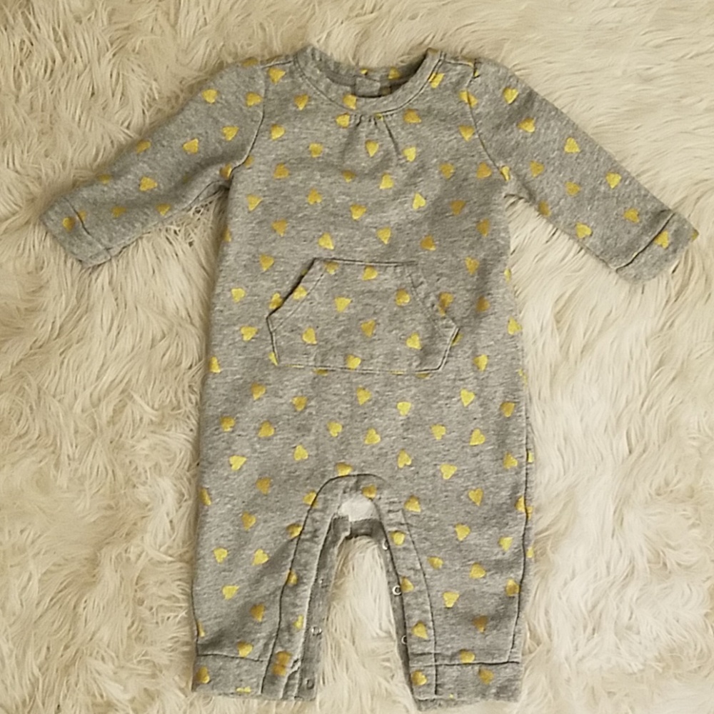 baby gap // 6-12 sweatsuit